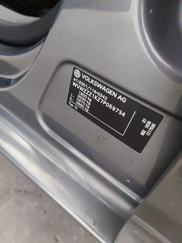 (AUTO IN ARRIVO) VOLKSWAGEN Golf 1.6 5p (MOTORE NUOVO!)